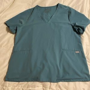 Figs scrub top